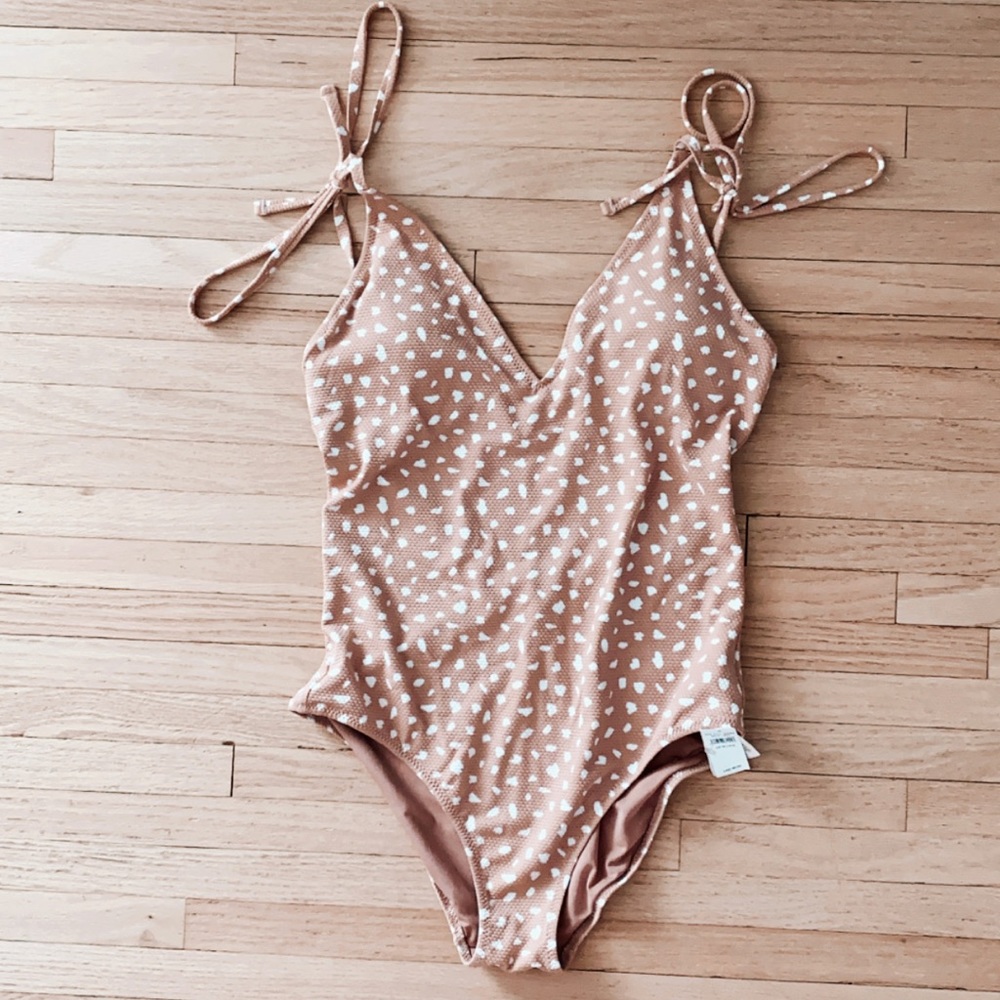 NWT Aerie one piece swim suit blush tan medium